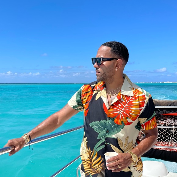 Meet your Posher, Brian - Picture 1 of 1